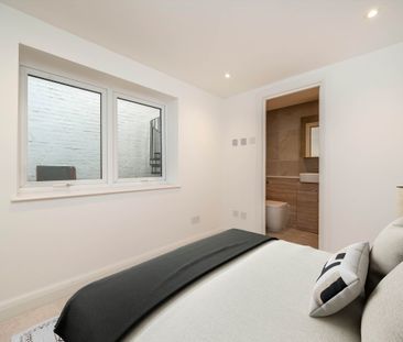 Shepherds Bush Road, W6, London - Photo 4