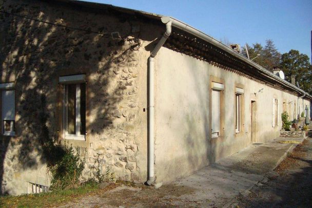 Location appartement 2 pièces 50 m² à Saint-Priest (07000) - Photo 1