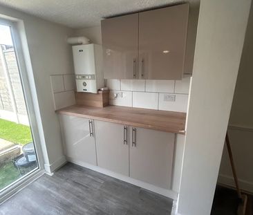 3 Bed Terraced House, Sutherland Road, E17 - Photo 5