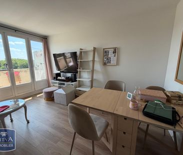 Location Appartement 4 pièces 76m² ARPAJON 91290 - Photo 1