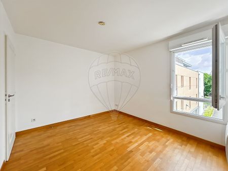 Location Appartement 2 pièces 45m² NANTES 44100 - Photo 4