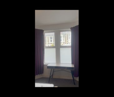 Room in a Shared House, Fishponds, BS16 - Photo 3