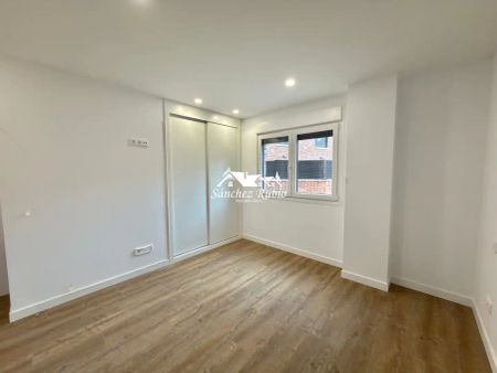 Piso de alquiler en Calle de las Matas, 1, Casa Amarilla - Photo 2