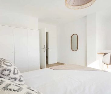 Room in a shared 12-bedroom apartment for rent in Almenara. - Foto 6