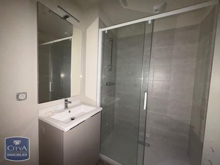 Location Appartement 2 pièces 54m² DOLE 39100 - Photo 3