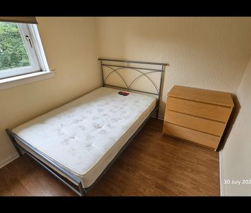 3 Bed Flat, St. Mungo Avenue - Hmo Licensed, G4 - Photo 6