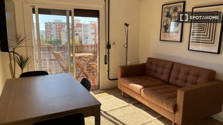 barcelona, Catalonia 08906 - Photo 5