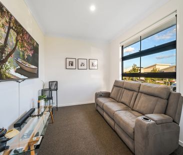 61 Archibald Crescent, Nirimba QLD 4551 - House For Rent | Domain - Photo 1