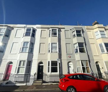 2 bedroom maisonette to rent - Photo 2