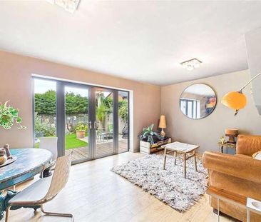 Gainsborough, Bracknell, Berkshire, RG12 - Photo 5