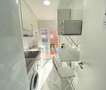 Calle de Encarnación Oviol, Madrid, Community of Madrid 28021 - Photo 3