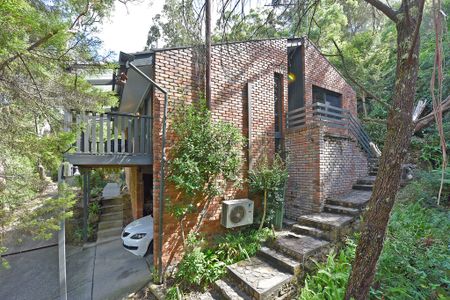 107 Wareemba Avenue, Thornleigh NSW 2120 - House For Rent | Domain - Photo 5