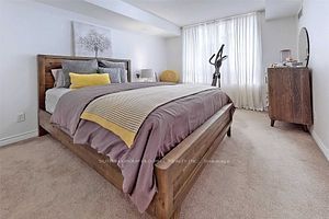 For Lease - 5233 Dundas Street Unit# 2022, Toronto, Ontario - Photo 5