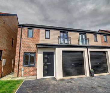 3 bedroom semi-detached house to rent - Photo 1