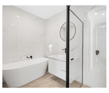 Beautiful Family Home in Prime Wollert Location - Photo 4