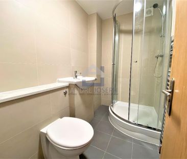 4 Bedroom Flat To Rent - Photo 5