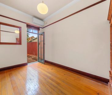 Lovingly Restored Period Home with Modern Comforts in Prime Queens ... - Photo 5
