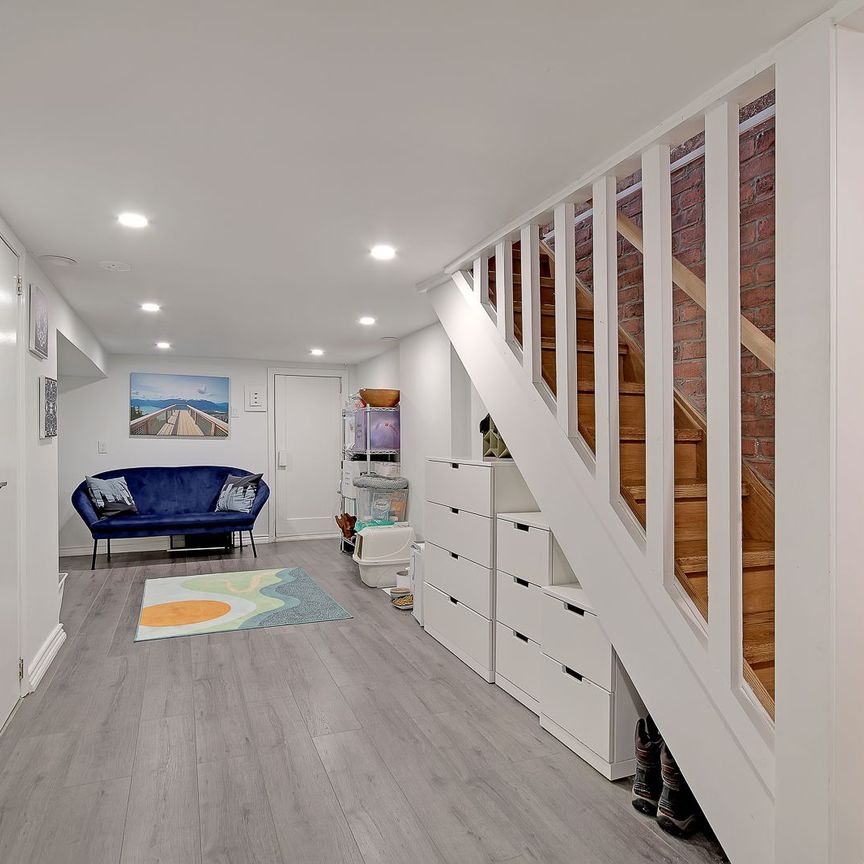 For Lease - 17 Bertmount Avenue, Toronto, Ontario - Photo 1