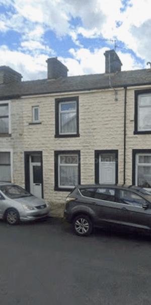 2 bedroom terraced house to rent - Photo 1