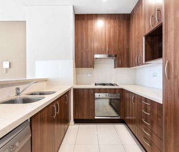 When only the very best will do! This is truly a pole position oppo... - Photo 5