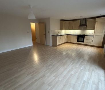 2 bedroom apartment to rent - Photo 4