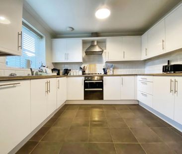 3 bedroom townhouse to rent - Photo 4