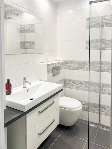 Piękne mieszkanie 2 pokojowe na wynajem 43.7 m² - Photo 2