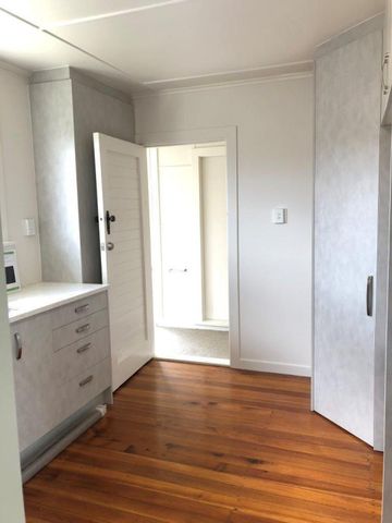 Tidy family home - Photo 4