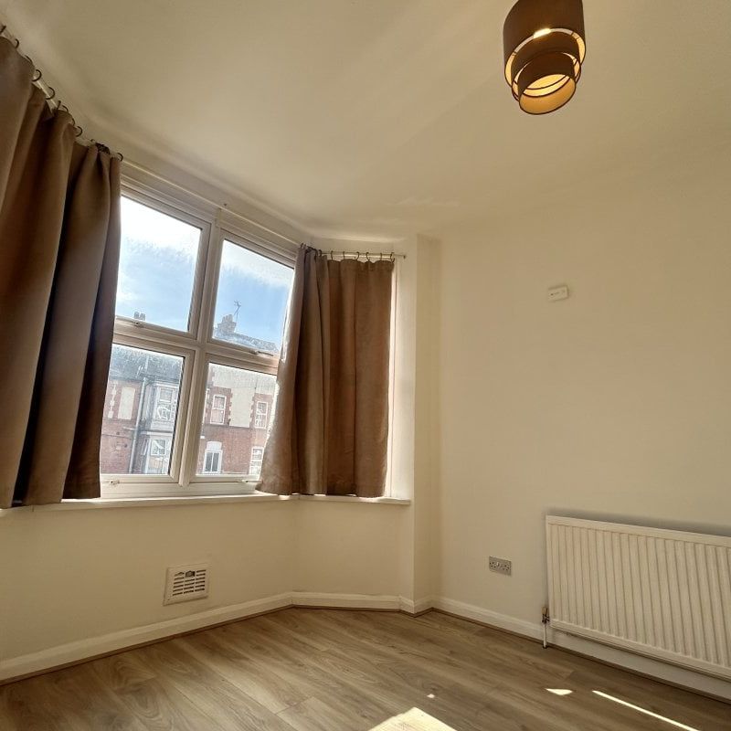 Glenfield Road - Photo 1