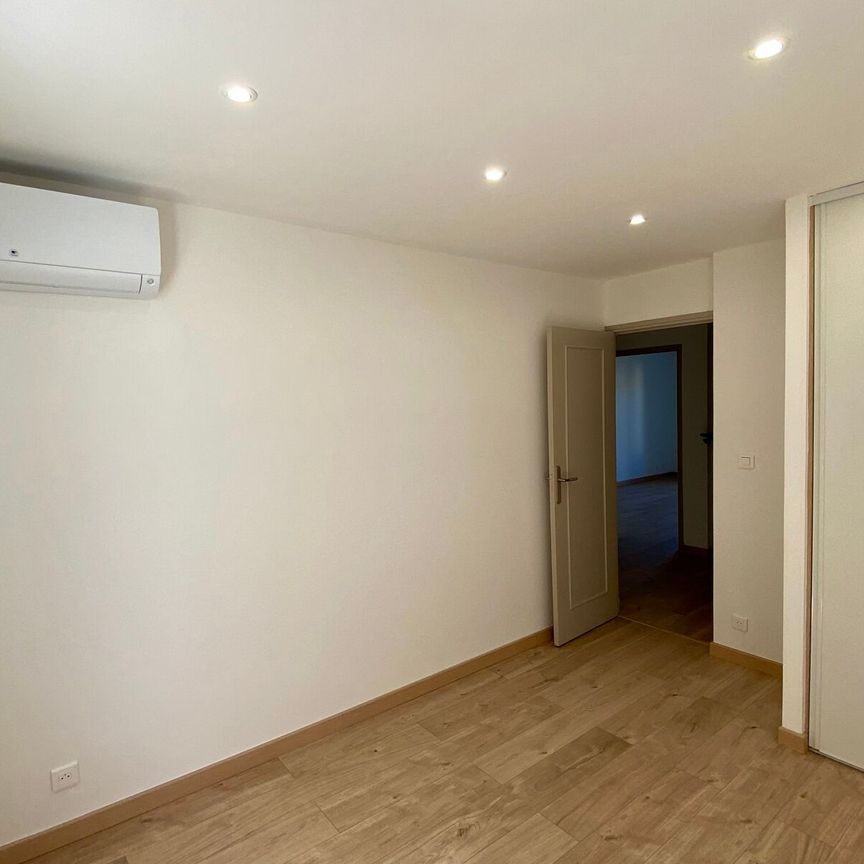 Appartement à louer 2 pièces • 56,98 m2 Villeneuve-Loubet - Photo 1