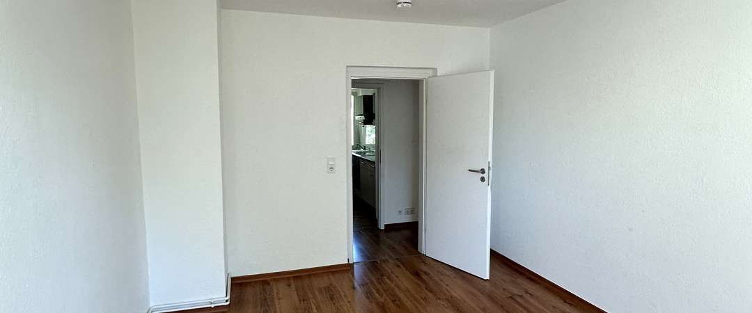 ++Frisch sanierte und helle 3-Raumwohnung mit EBK++ - Photo 1