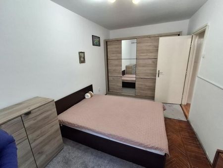 Apartament cu doua camere de inchiorat in Gheorgheni - Fotografie 3