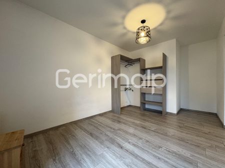 Location Appartement 4 pièces 76 m² - Photo 4