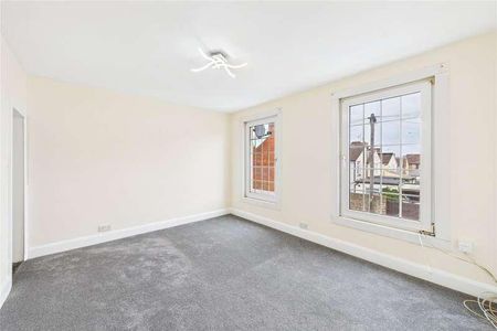 Wolseley Road, Aldershot, Hampshire, GU11 - Photo 5