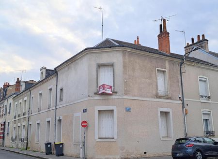 Location Appartement 2 pièces 53m² TOURS 37000 - Photo 4