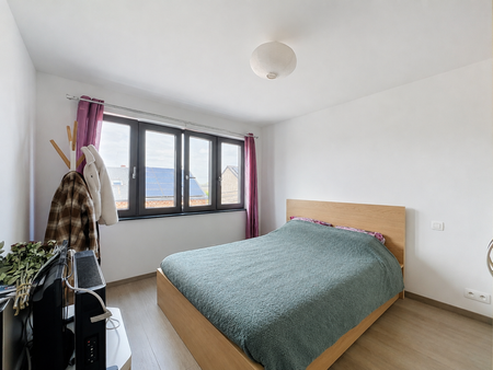 Appartement - à louer - 750 € 5570 BEAURAING - foto 4