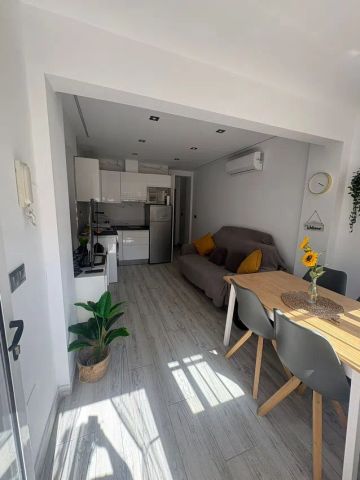 Alquiler de piso en Paseo de Maritimo Torremolinos - Photo 4