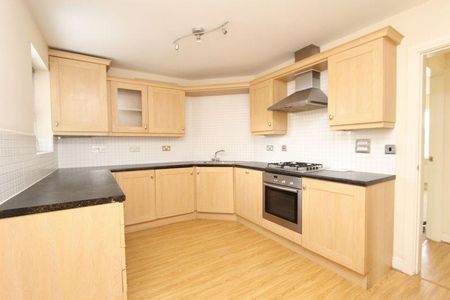 2 bedroom apartment to rent - Photo 3