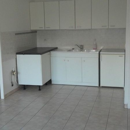 Appartement À Louer 2 Pièces , 47 M² - Photo 3