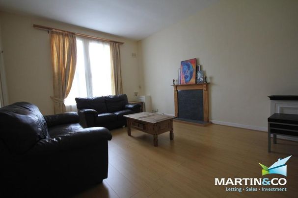 3 bedroom flat to rent - Photo 1