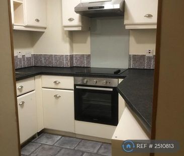 1 bedroom flat to rent - Photo 2
