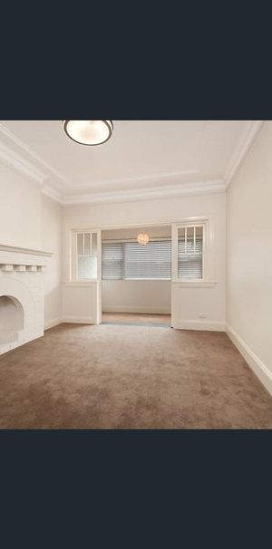 SPACIOUS WITH STYLE! - Photo 1