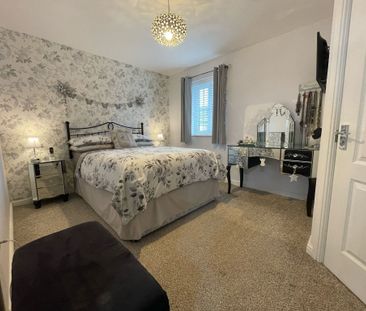 Lonydd Glas, Pontyclun, Llanharan - Photo 2