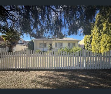 44 Churchill Avenue, Dudley Park, WA 6210 - Photo 2