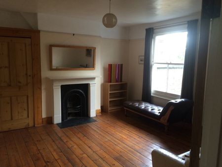 2 Bed Flat, St Johns Park, SE3 - Photo 3