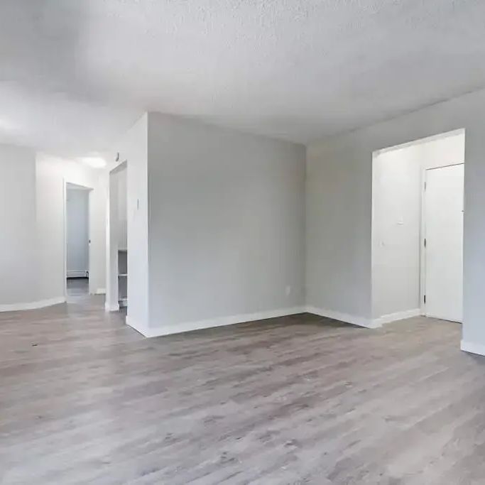 1 Bedroom - Photo 1