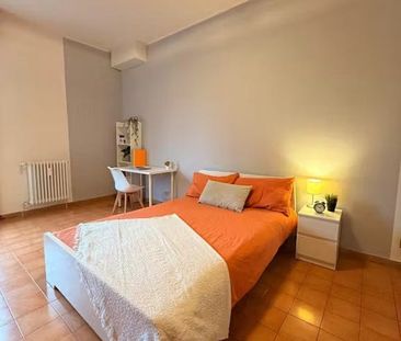 Via della Torretta, Bologna, Emilia-Romagna 40127 - Photo 2