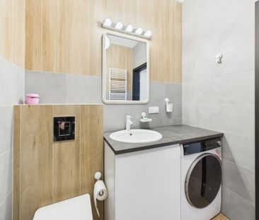 Al. Krakowska, Ochota, Warszawa - Фото 6