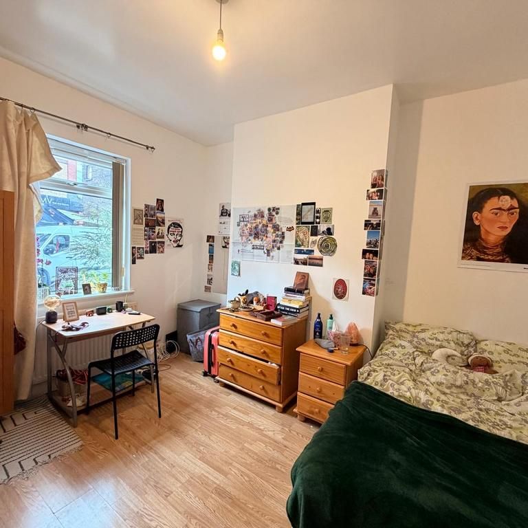 4 bedroom house to rent - Photo 1
