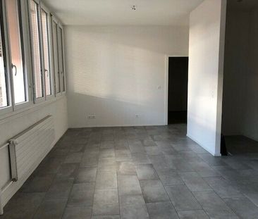 For rent, nice 2-room apartment, Combe-Grieurin 37b, La Chaux-de-Fonds - Photo 2